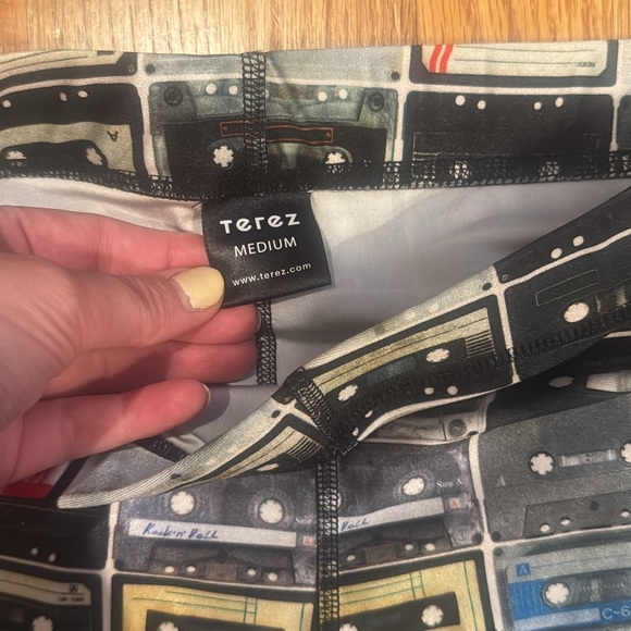Terez Mix Tapes Leggings - Picture 3 of 6